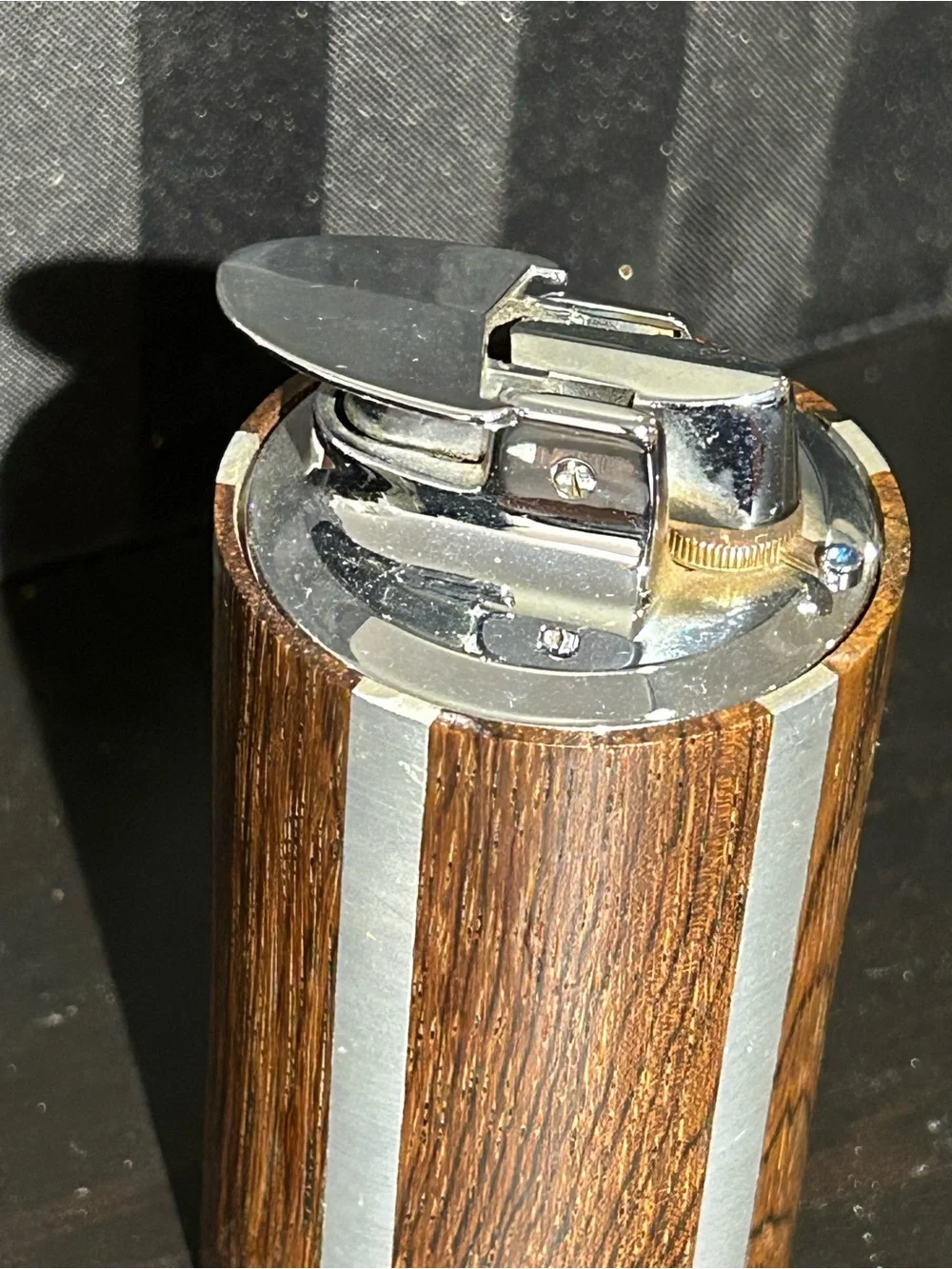 Vintage Ronson Varaflame SKOAL table lighter in walnut base & stainless steel